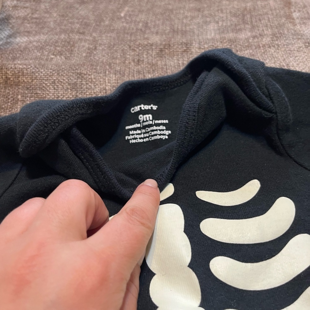 9 Month Baby Bundle: Plaid Shorts, Skeleton Onesie and Sea Life One Piece Set - Picture 7 of 9